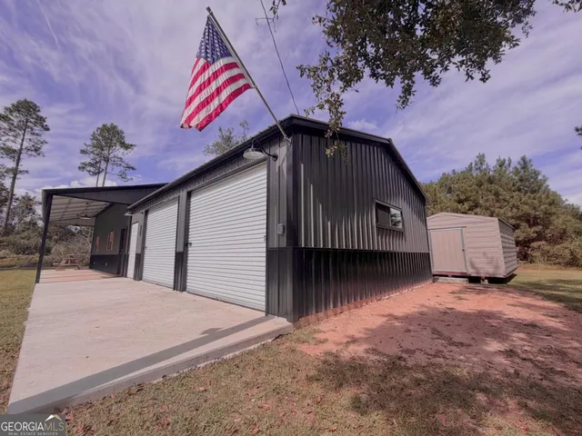 $297,000 | 111 Dead River Road, Glenwood, GA 30428