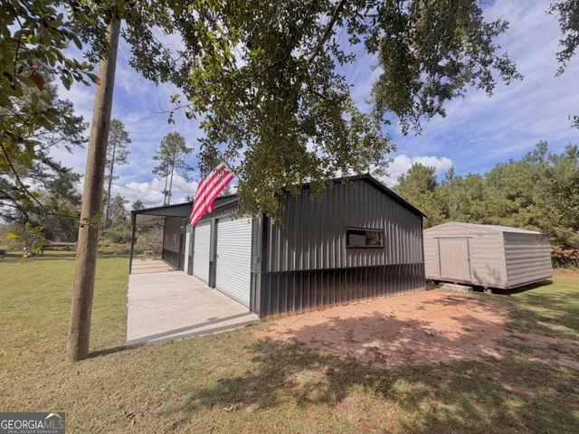 $297,000 | 111 Dead River Road, Glenwood, GA 30428