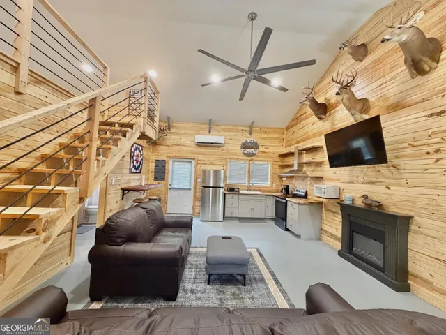 $297,000 | 111 Dead River Road, Glenwood, GA 30428