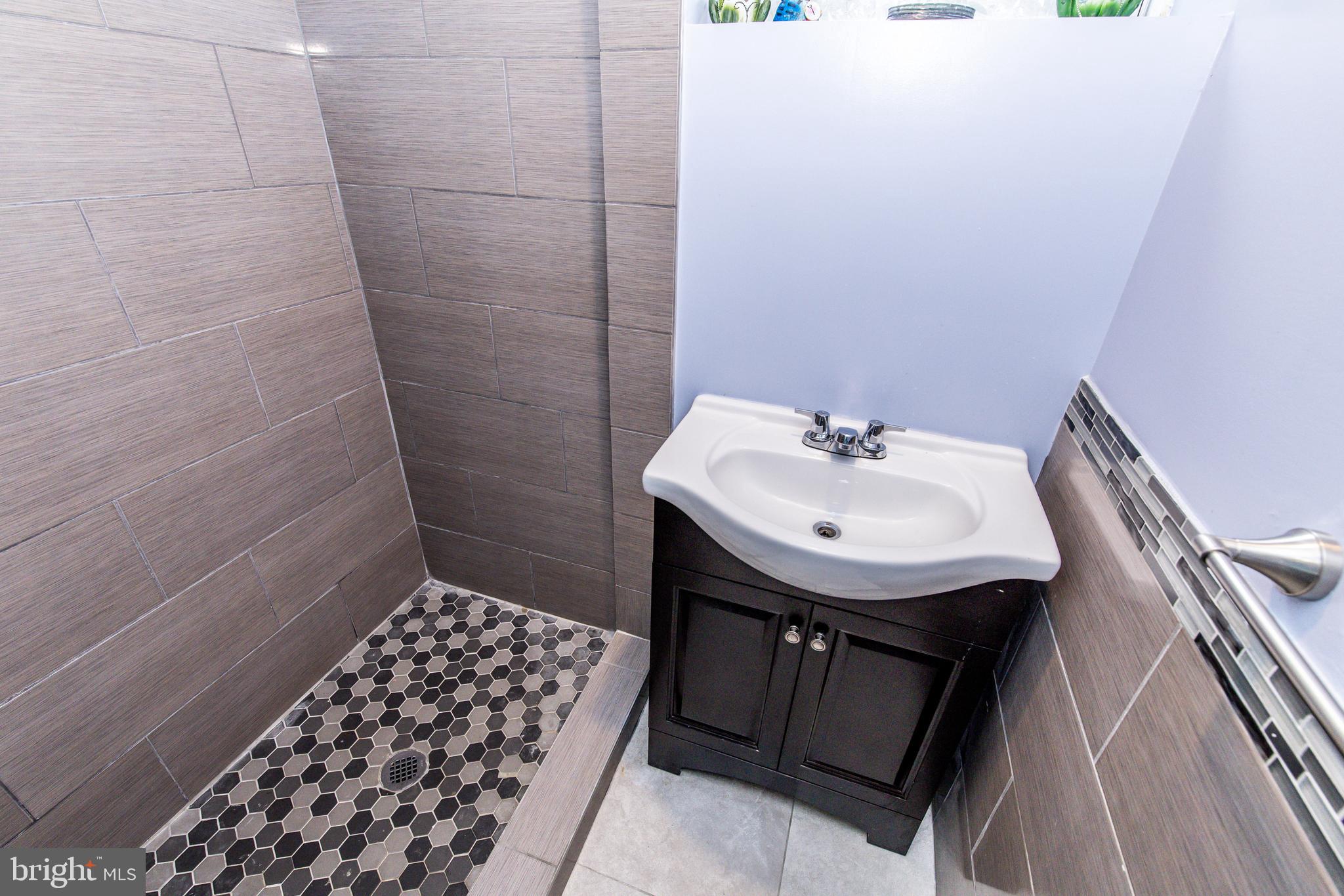 11903 Dalewood Drive Silver Spring, MD 20902 - Photo 32 of 37