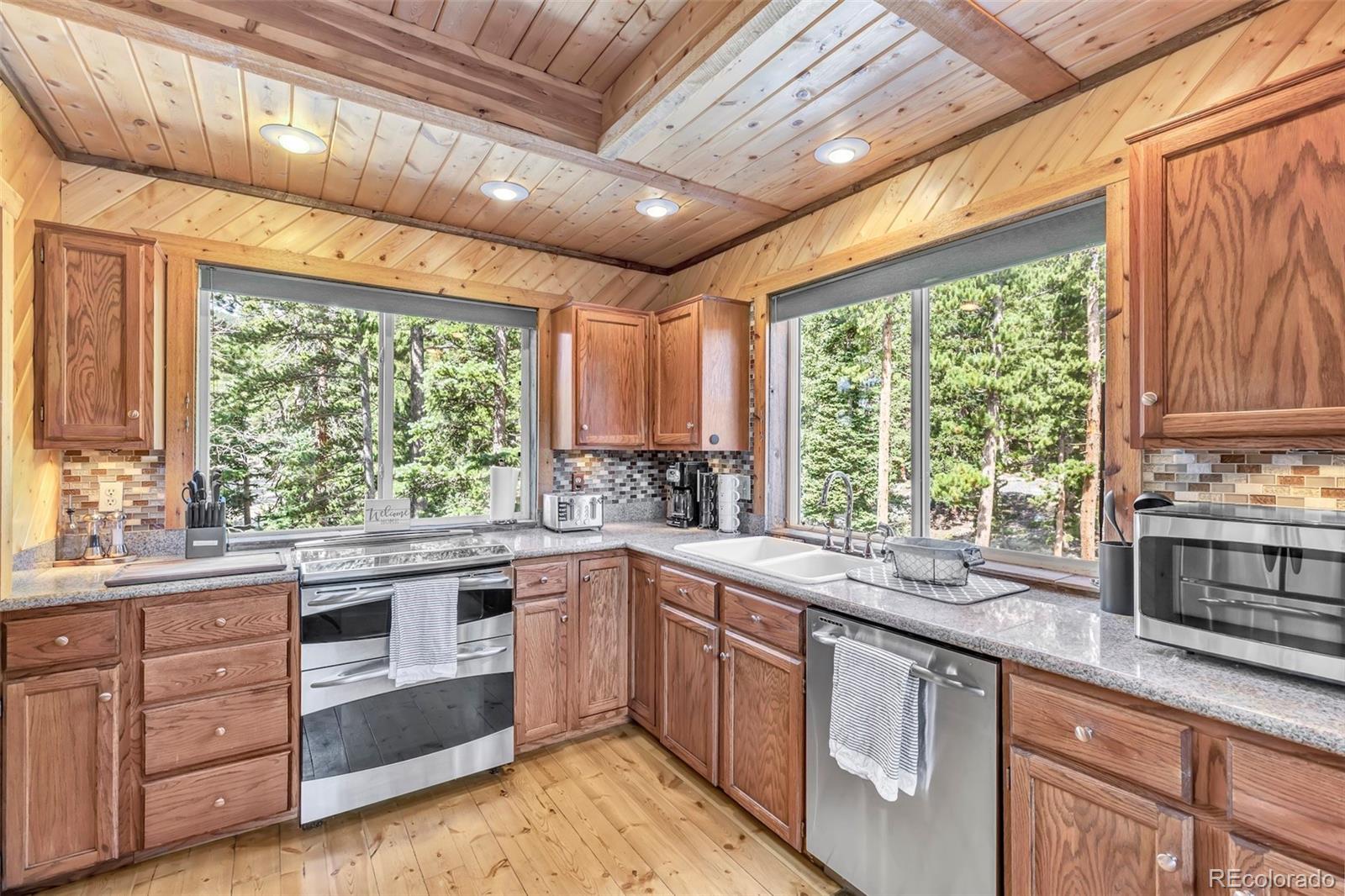 169 Lake Road Idaho Springs, CO 80452 - Photo 12 of 40