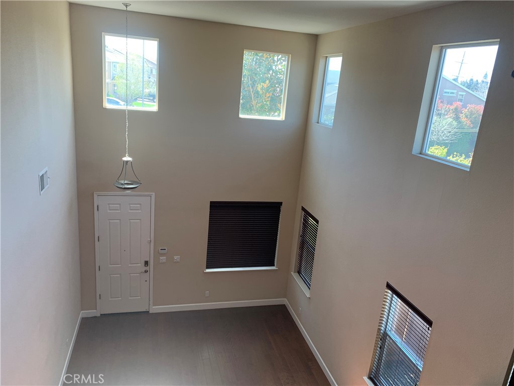 538 Burnt Ranch Way Chico, CA 95973 - Photo 34 of 34 an empty room that has a window