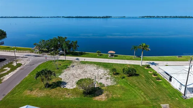 $500,000 | 10315 Cortez Road West, Unit 1/2 BV, Bradenton, FL 34210