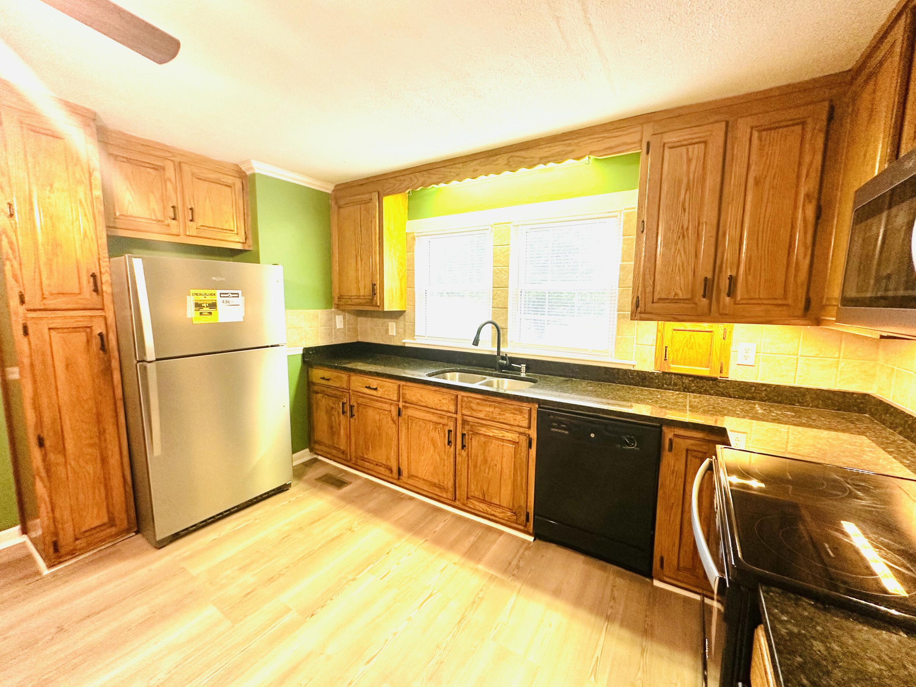 8827 East Brainerd Road Chattanooga, TN 37421 - Photo 12 of 41 IMG_6197