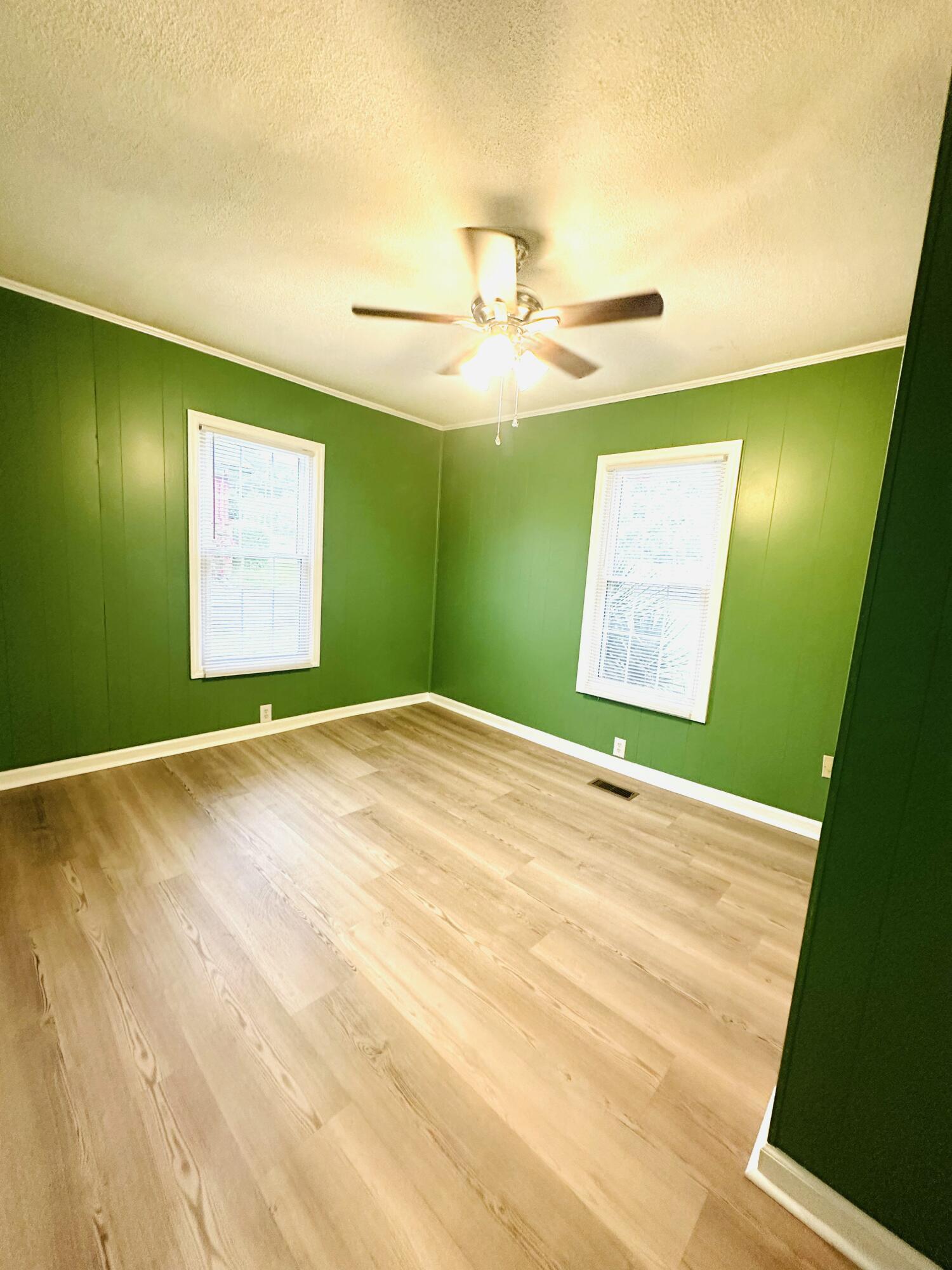 8827 East Brainerd Road Chattanooga, TN 37421 - Photo 25 of 41 IMG_6189