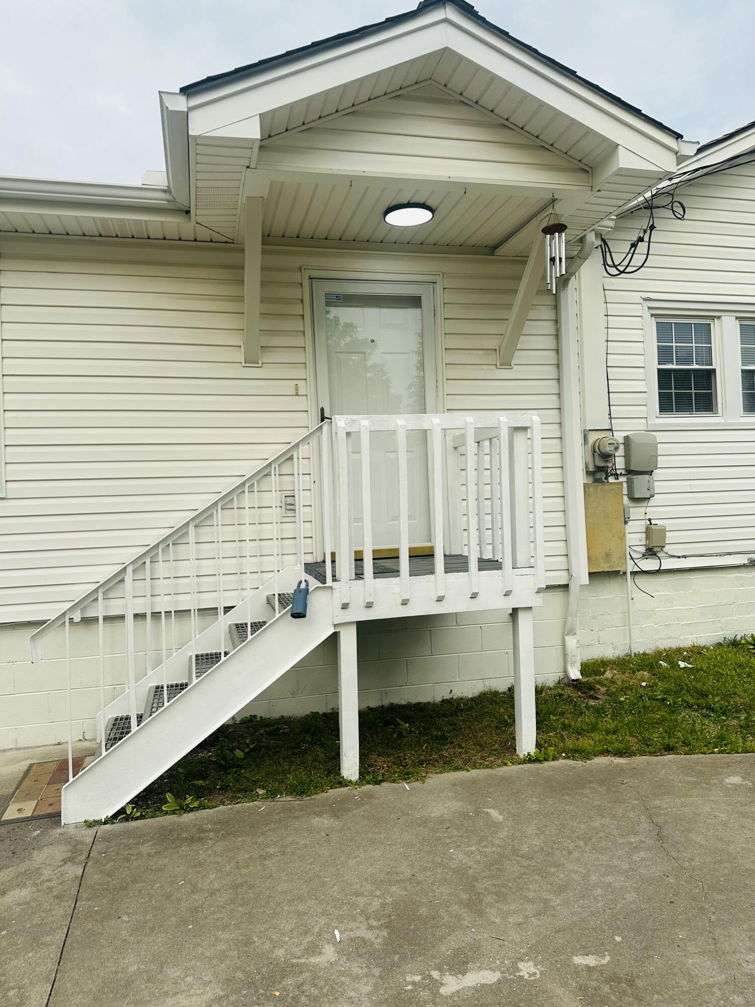 8827 East Brainerd Road Chattanooga, TN 37421 - Photo 3 of 41 IMG_6206