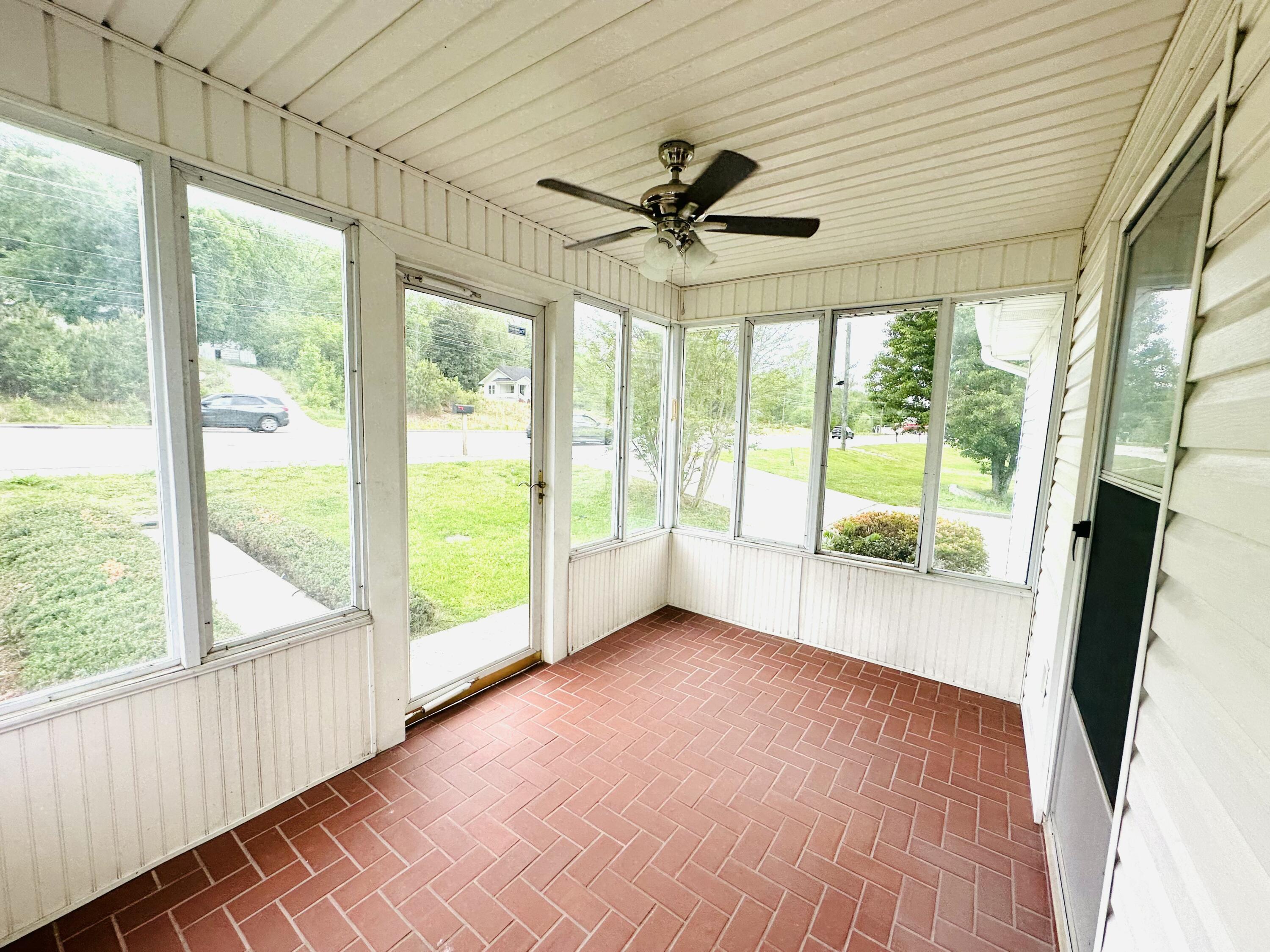 8827 East Brainerd Road Chattanooga, TN 37421 - Photo 32 of 41 IMG_6184
