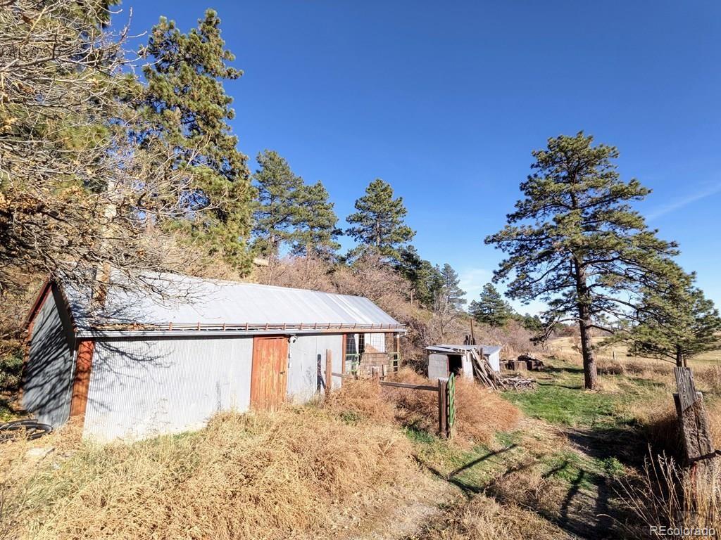 8140 Table Mountain Road Rye, CO 81069 - Photo 39 of 49 a view of a backyard