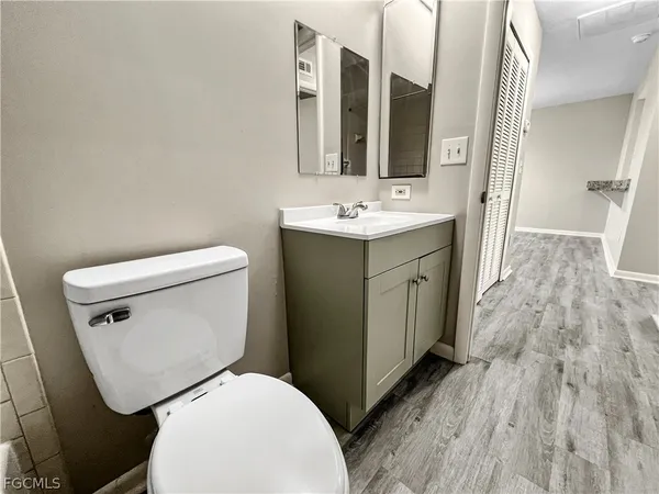 $1,349 | 4530 Southwest 10th Avenue, Unit 201, Cape Coral, FL 33914