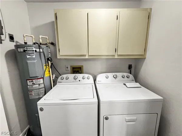$1,349 | 4530 Southwest 10th Avenue, Unit 201, Cape Coral, FL 33914