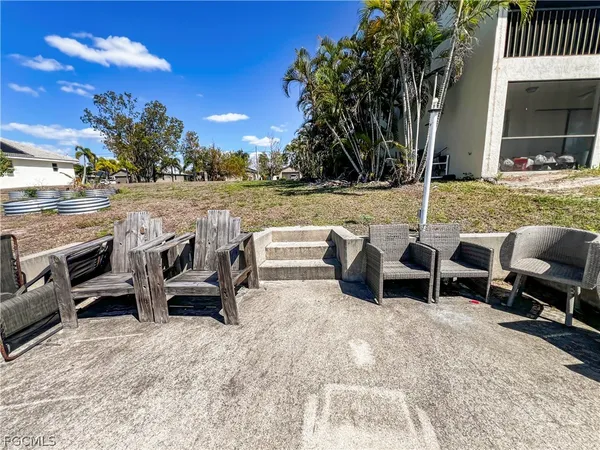 $1,349 | 4530 Southwest 10th Avenue, Unit 201, Cape Coral, FL 33914