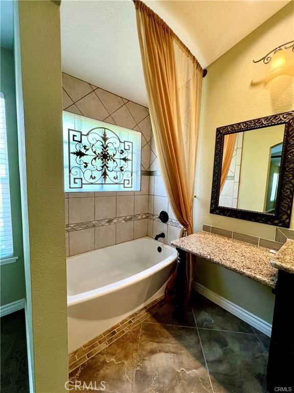 121 Pasto Rico Rancho Santa Margarita, CA 92688 - Photo 14 of 19 Gallery Image 14
