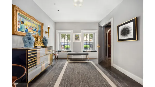 $60,000 | 414 East 50th Street | Midtown East