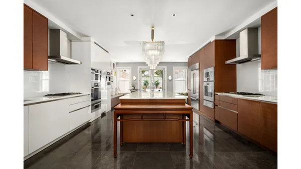 $60,000 | 414 East 50th Street | Midtown East