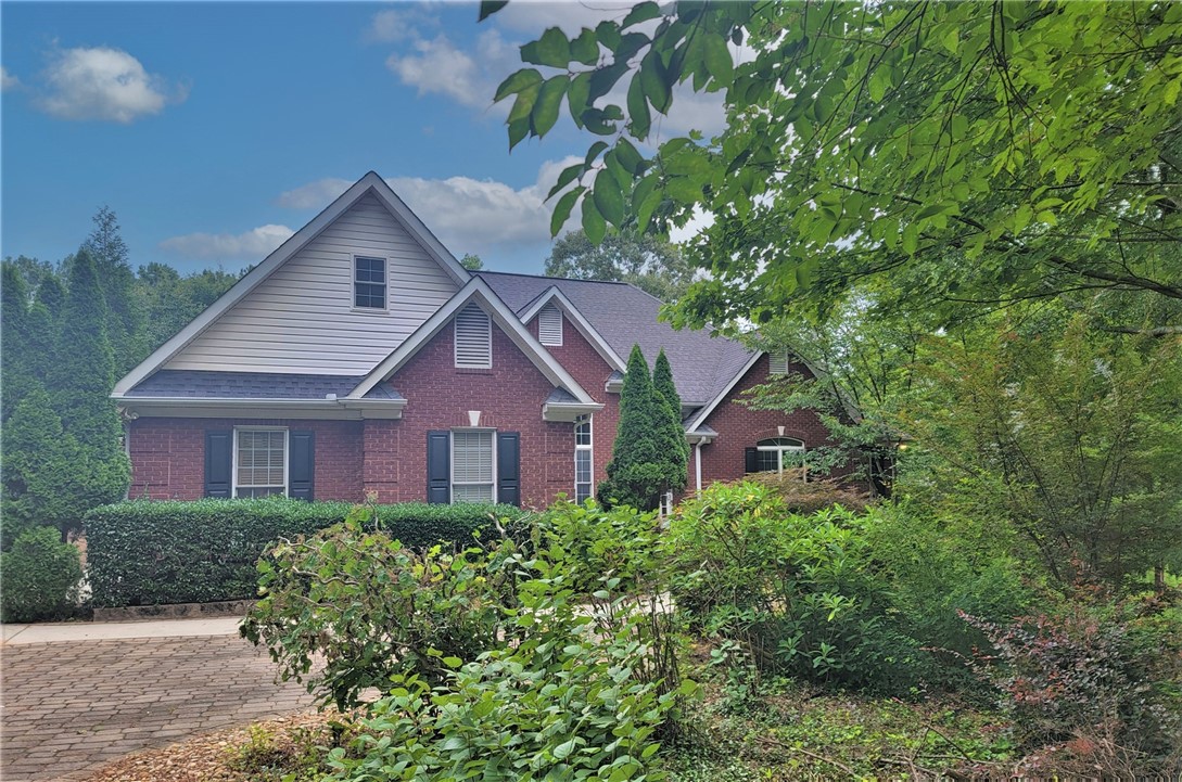 121 Kilsprings Road Anderson, SC 29621 - Photo 2 of 37 Gallery Image 2