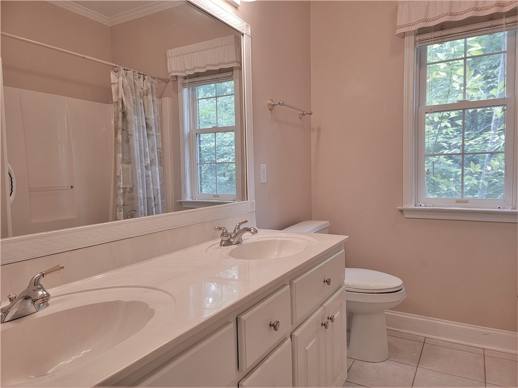 121 Kilsprings Road Anderson, SC 29621 - Photo 32 of 37 Bathroom 3