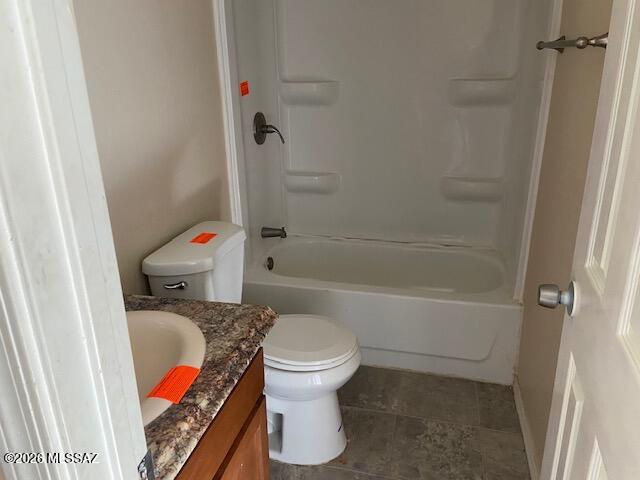 9290 South Avra Road Tucson, AZ 85736 - Photo 7 of 11 hall bath