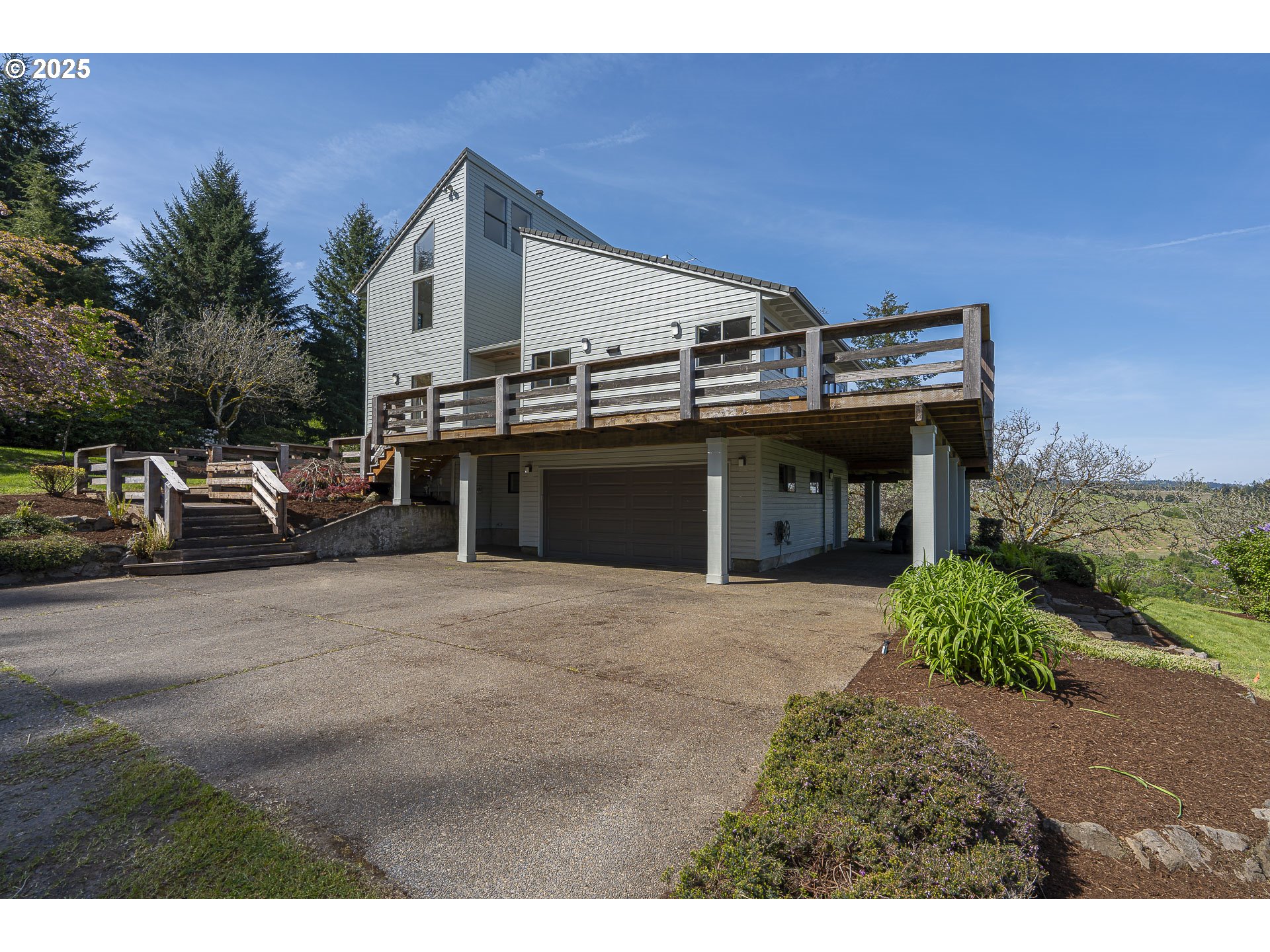 25731 Southwest Neill Road Newberg, OR 97132 - Photo 2 of 39 a view of a house with a patio