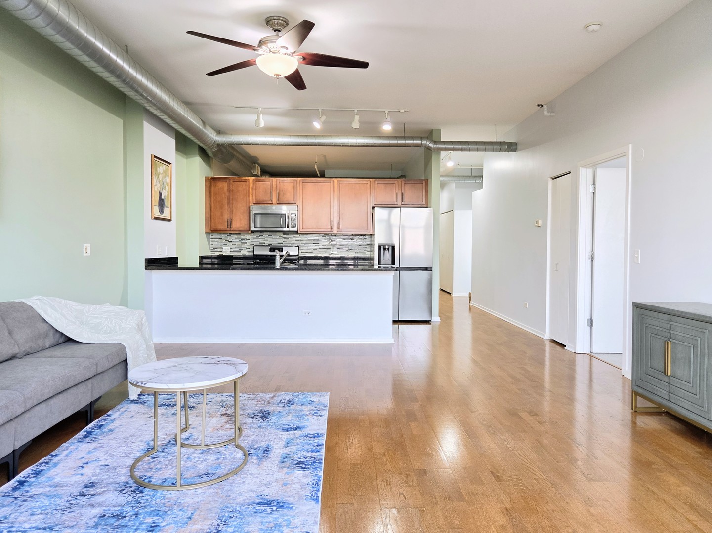 2323 West Pershing Road, Unit 616 Chicago, IL 60609 - Photo 2 of 30 Gallery Image 2