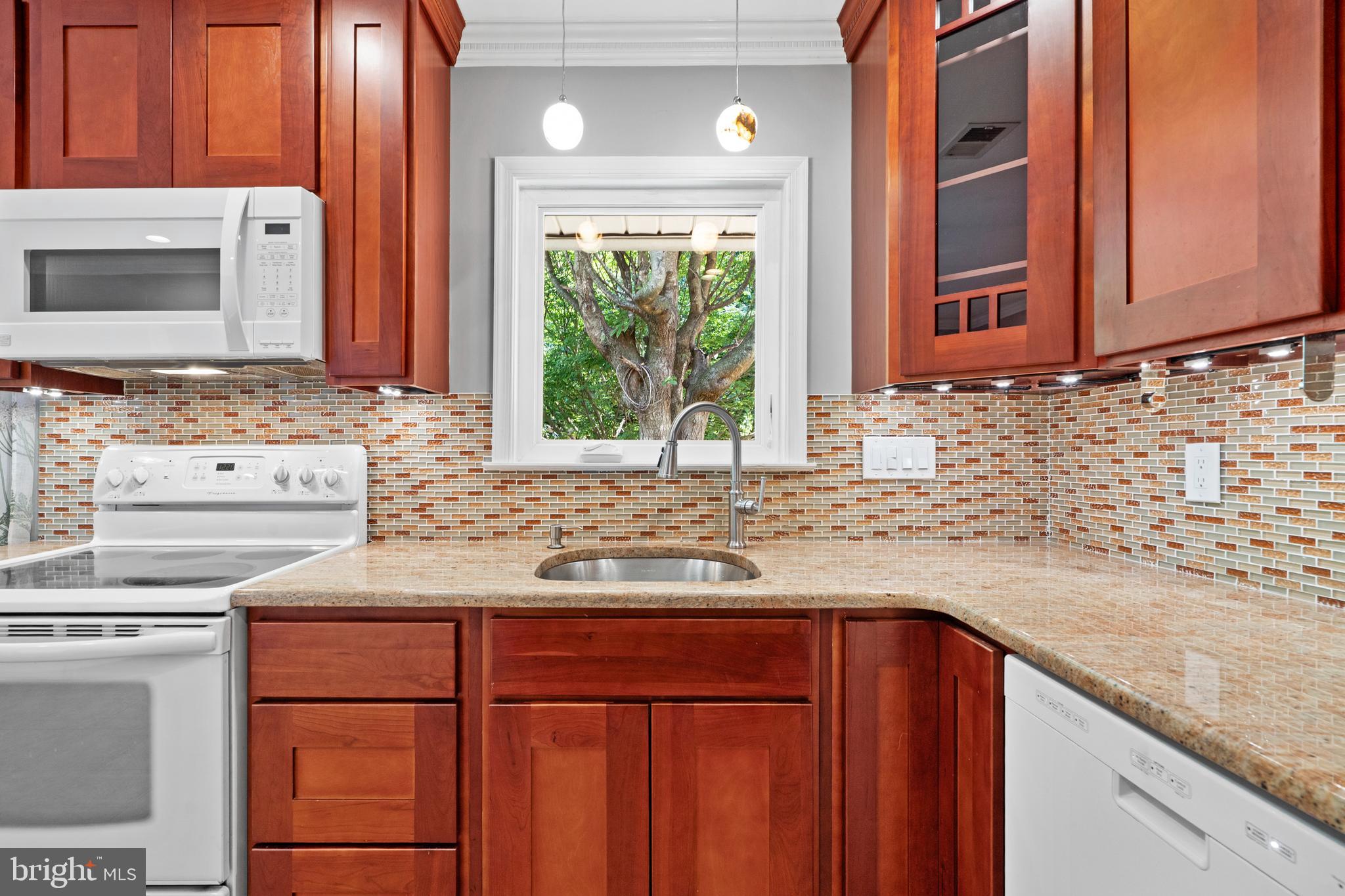 48 Towpath Road Levittown, PA 19056 - Photo 14 of 37 Gallery Image 14