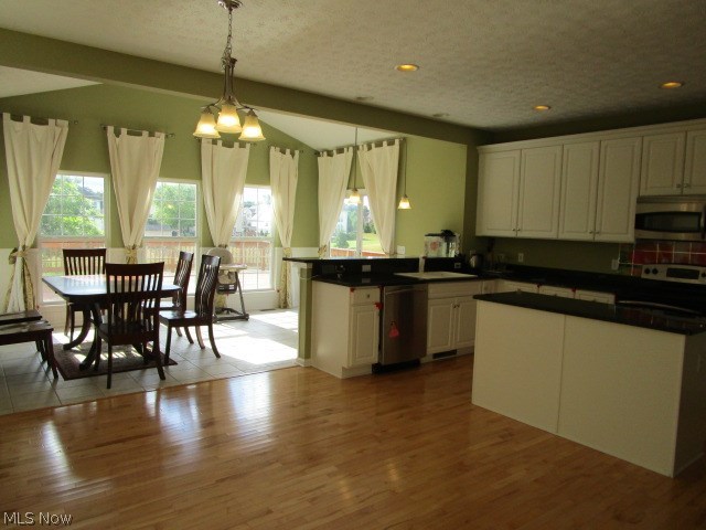 3847 Case Road Avon, OH 44011 - Photo 7 of 35
