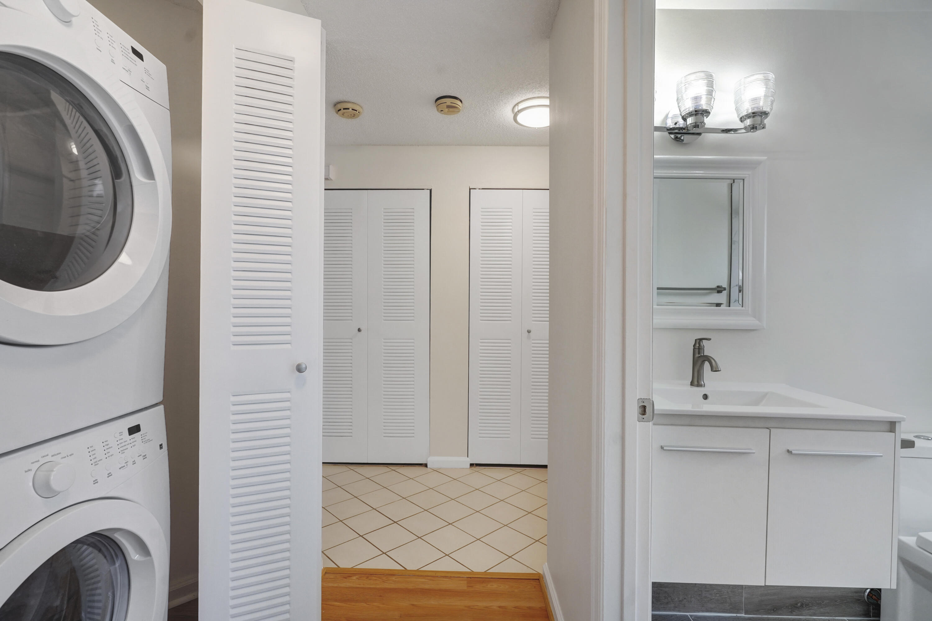 6513 Via Regina Boca Raton, FL 33433 - Photo 15 of 30 DSC01042