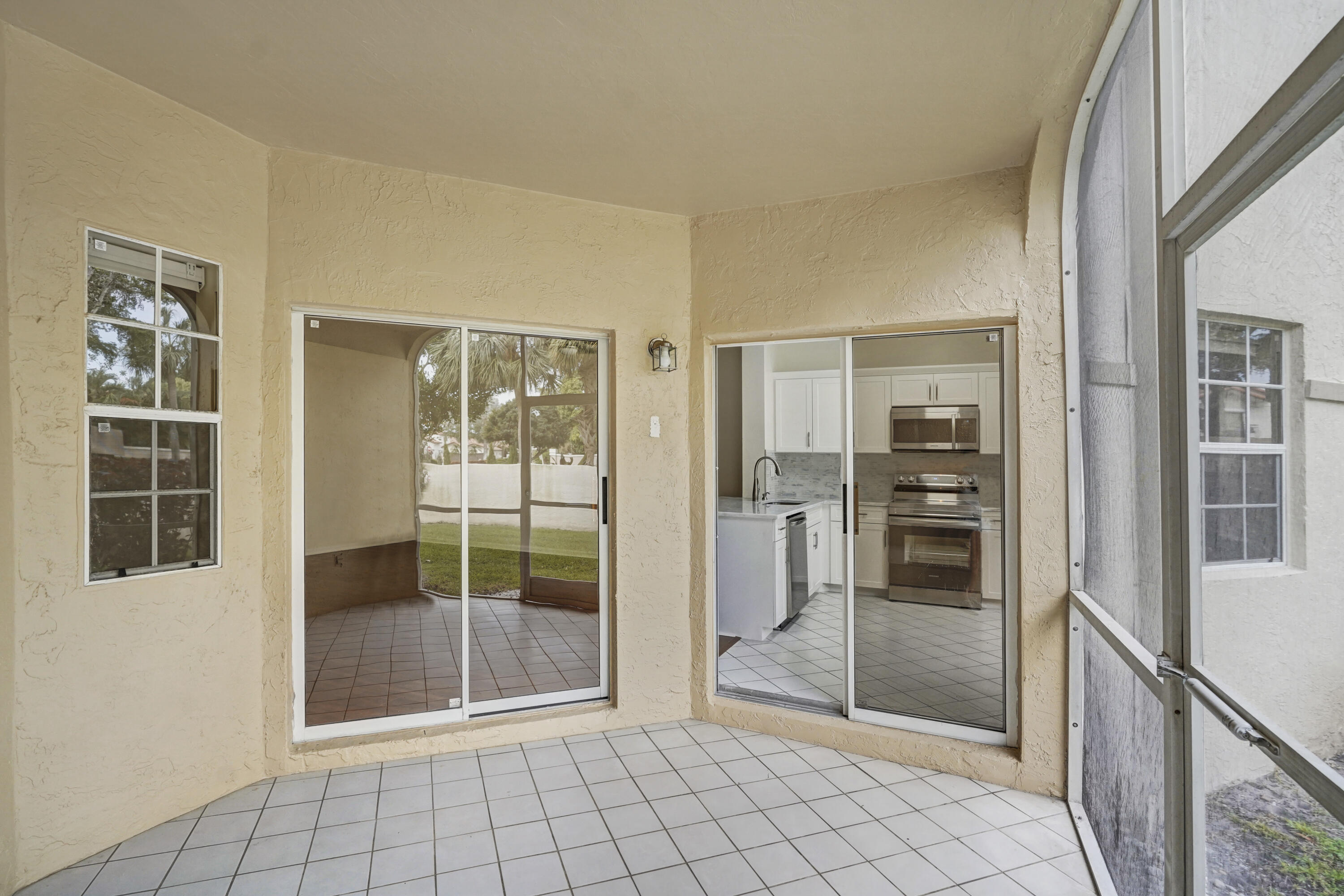6513 Via Regina Boca Raton, FL 33433 - Photo 29 of 30 DSC01153