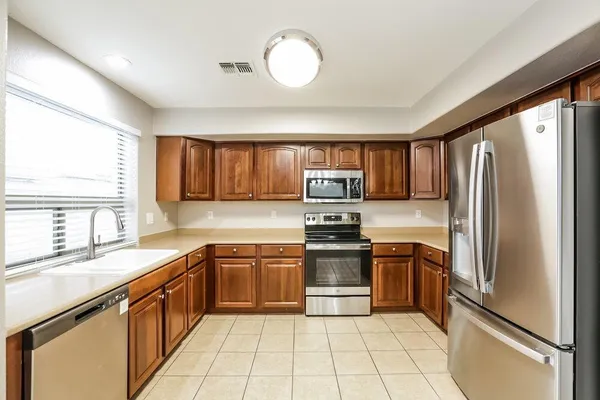 $2,280 | 2768 South 160th Lane, Goodyear, AZ 85338