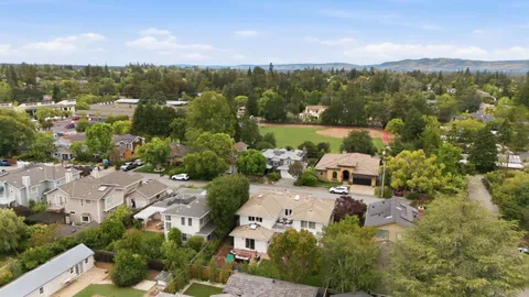 $5,395,000 | 17660 Vista Avenue, Monte Sereno, CA 95030