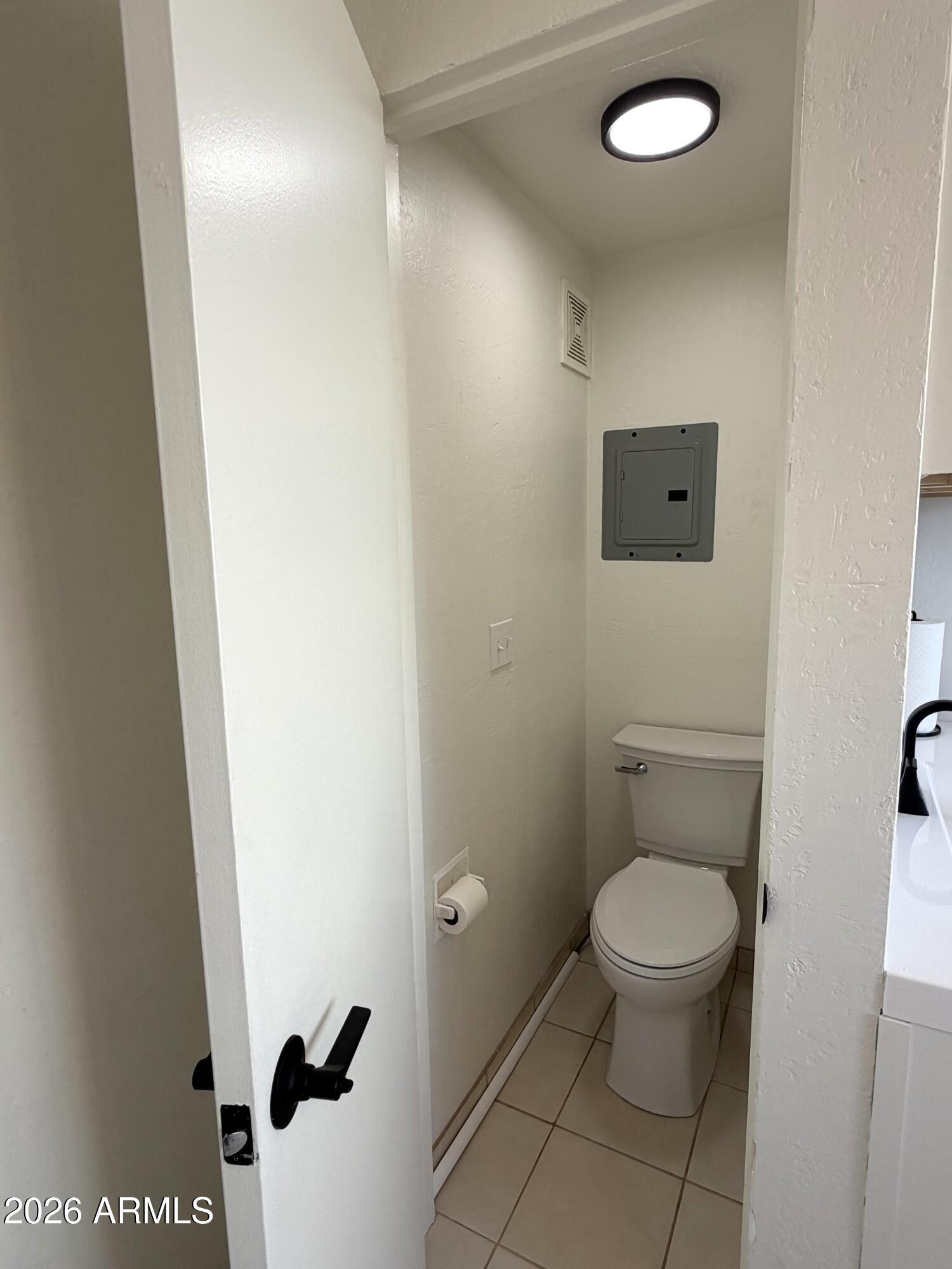 17200 West Bell Road, Unit 860 Surprise, AZ 85374 - Photo 24 of 27 860 8