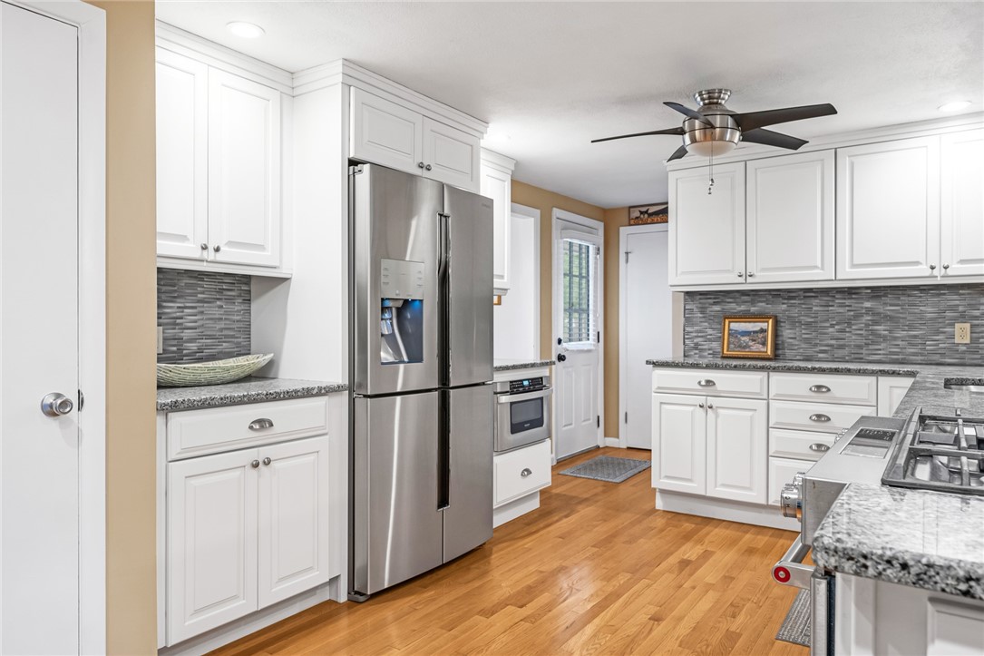 67 Haley Road Warwick, RI 02889 - Photo 10 of 34 Gallery Image 10