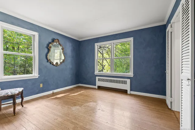 $695,000 | 15 Laurel Hill Road, Ridgefield, CT 06877