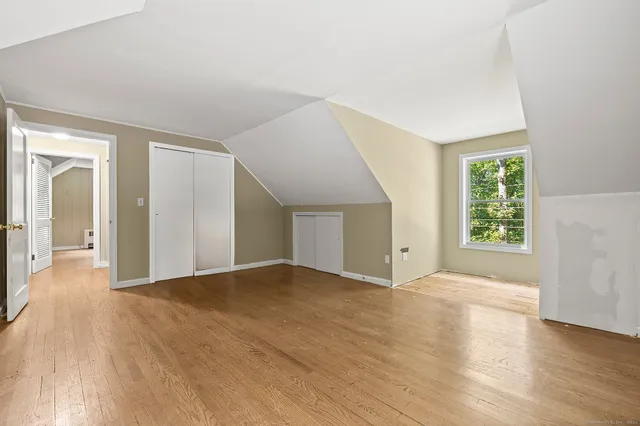 $695,000 | 15 Laurel Hill Road, Ridgefield, CT 06877