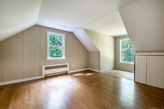 $695,000 | 15 Laurel Hill Road, Ridgefield, CT 06877