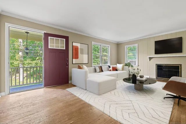 $695,000 | 15 Laurel Hill Road, Ridgefield, CT 06877