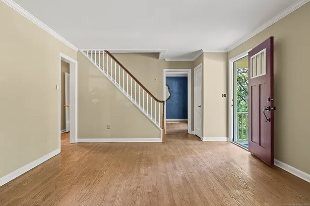 $695,000 | 15 Laurel Hill Road, Ridgefield, CT 06877