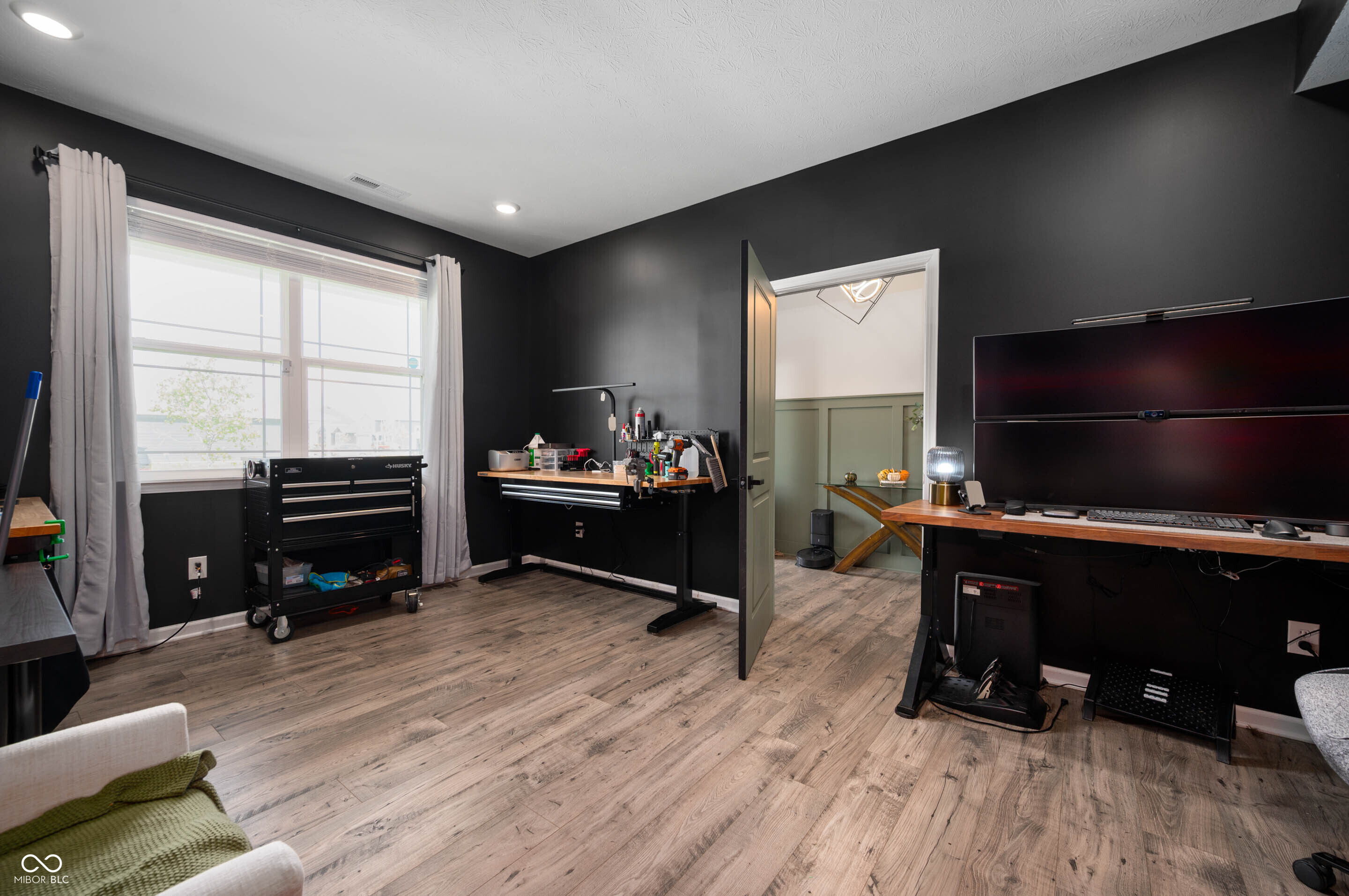 357 Carrick Glen Boulevard Pendleton, IN 46064 - Photo 13 of 28