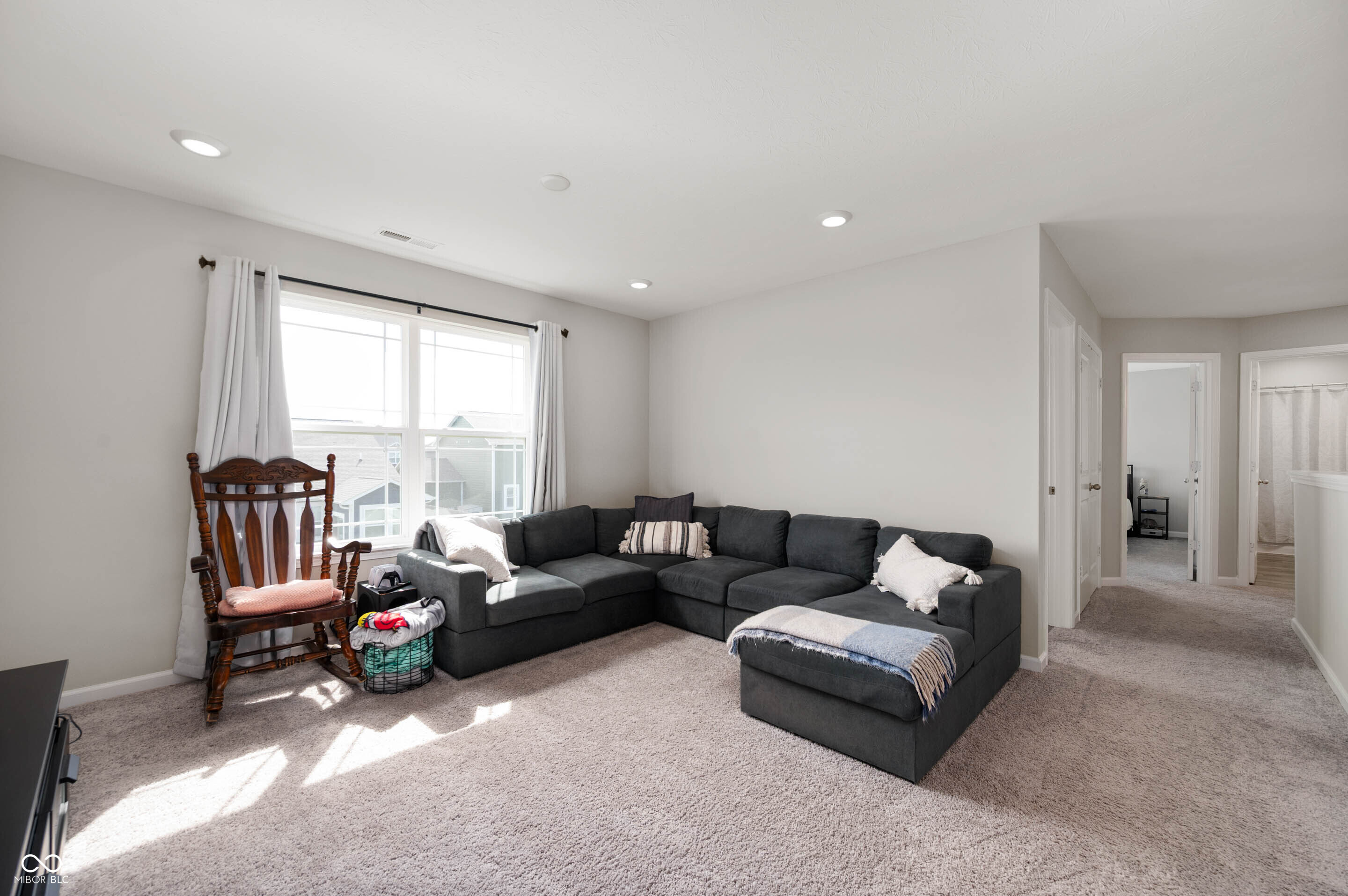 357 Carrick Glen Boulevard Pendleton, IN 46064 - Photo 16 of 28