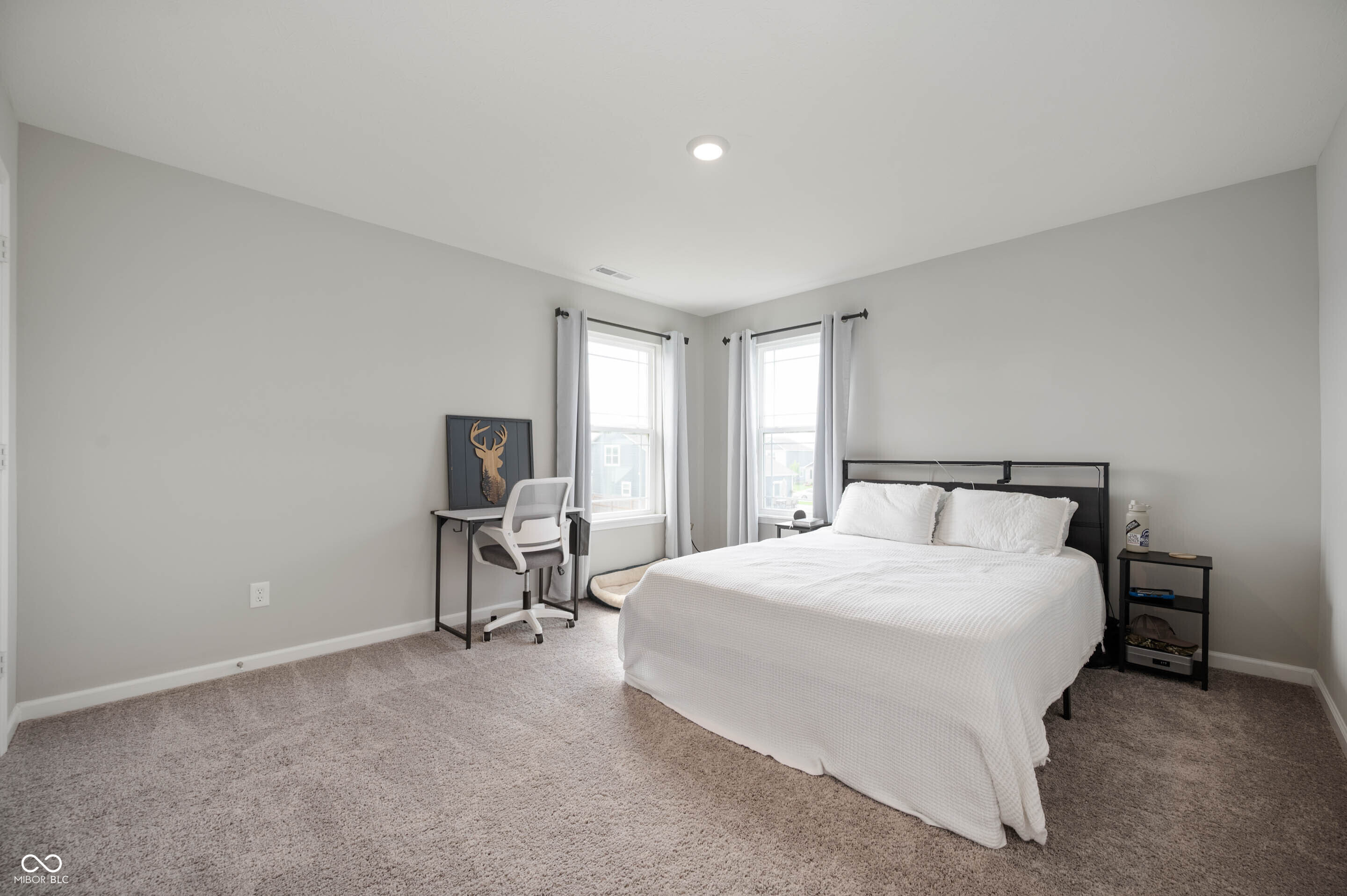 357 Carrick Glen Boulevard Pendleton, IN 46064 - Photo 24 of 28