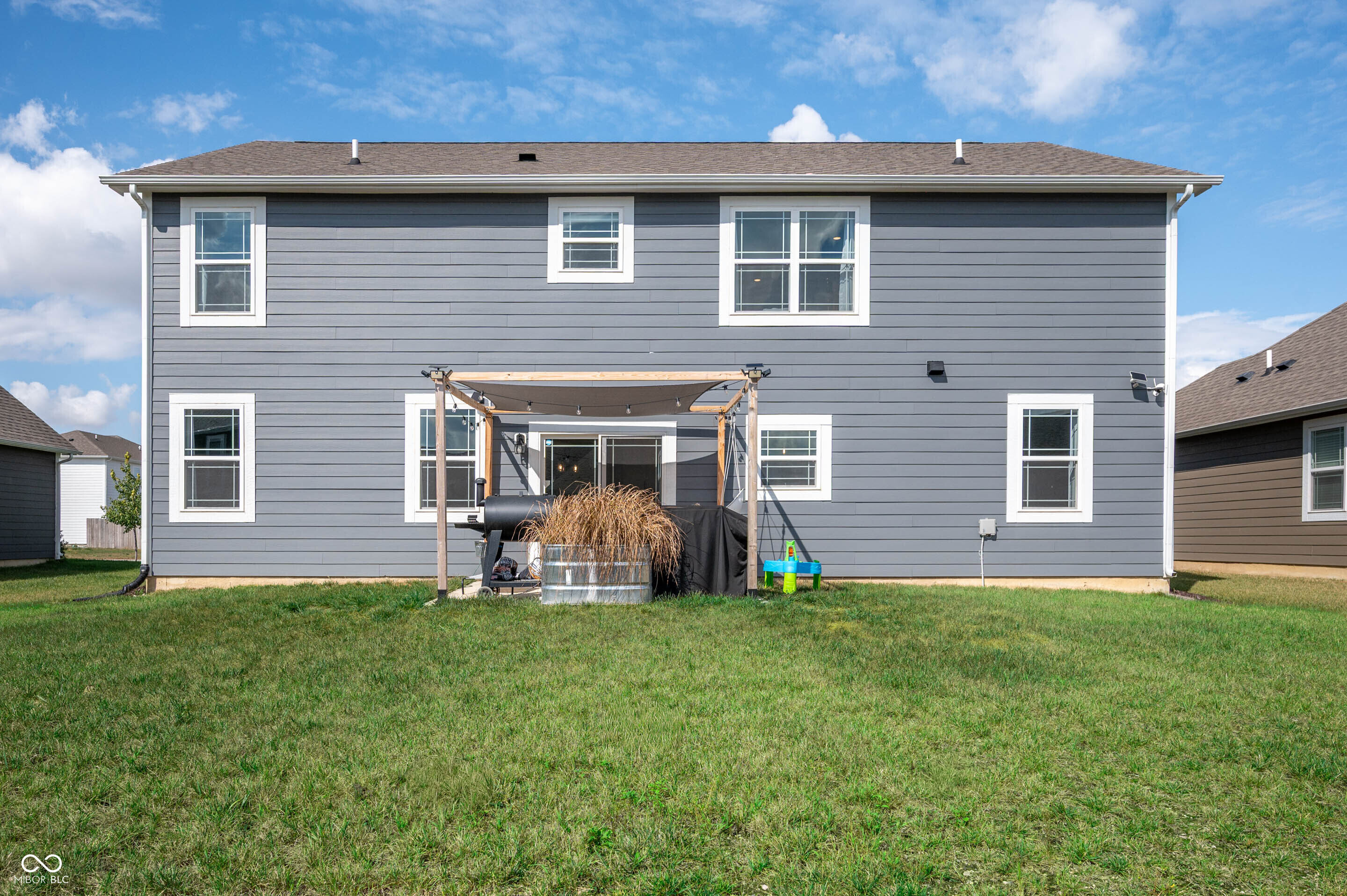 357 Carrick Glen Boulevard Pendleton, IN 46064 - Photo 27 of 28