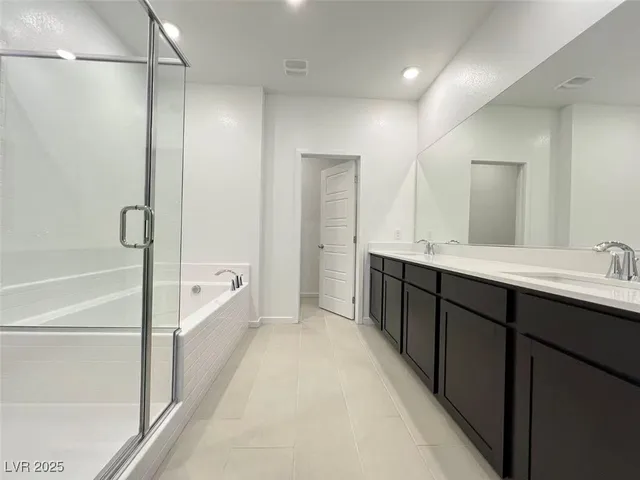 $1,950 | 1549 Maria Crossing Avenue, Henderson, NV 89002