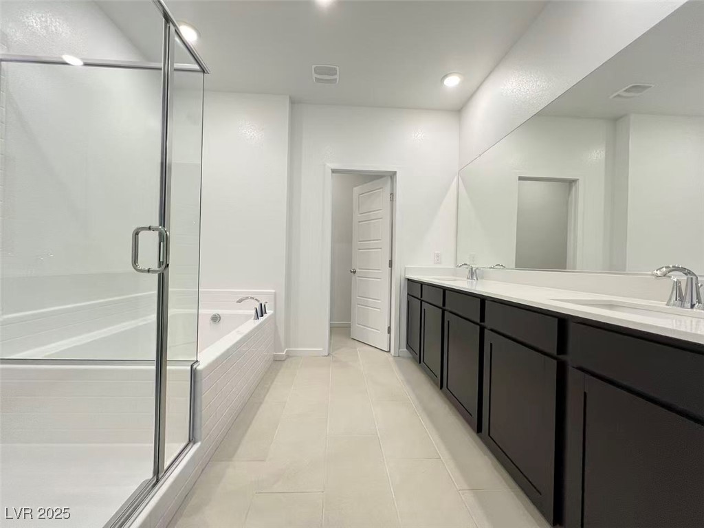 1549 Maria Crossing Avenue Henderson, NV 89002 - Photo 16 of 30