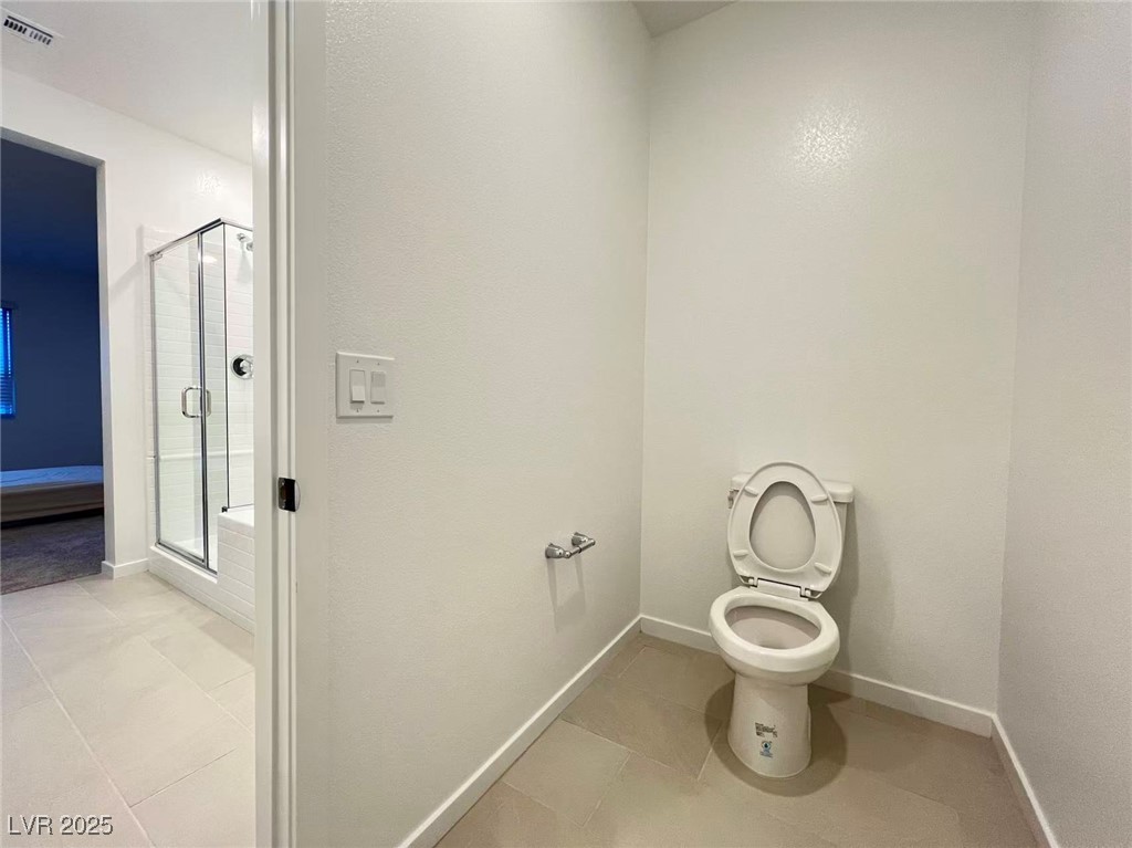 1549 Maria Crossing Avenue Henderson, NV 89002 - Photo 17 of 30