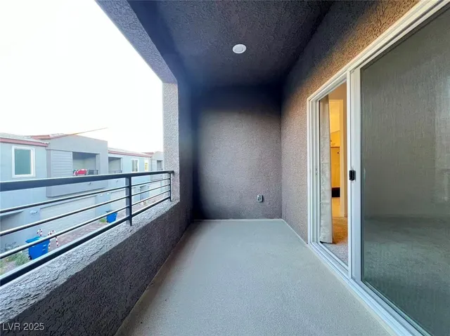 $1,950 | 1549 Maria Crossing Avenue, Henderson, NV 89002