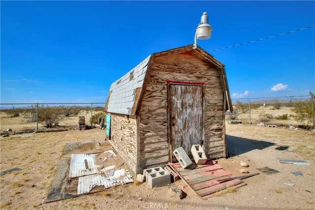 $149,000 | 62105 Moon Drive, Joshua Tree, CA 92252