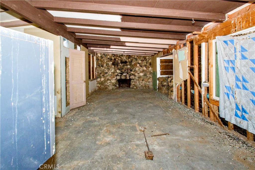 62105 Moon Drive Joshua Tree, CA 92252 - Photo 16 of 36