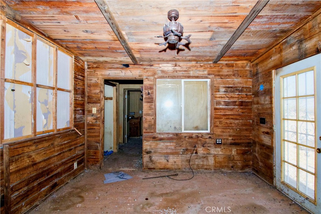 62105 Moon Drive Joshua Tree, CA 92252 - Photo 19 of 36