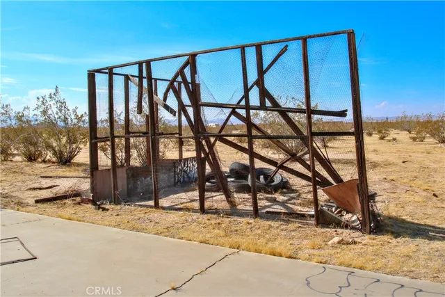 $149,000 | 62105 Moon Drive, Joshua Tree, CA 92252