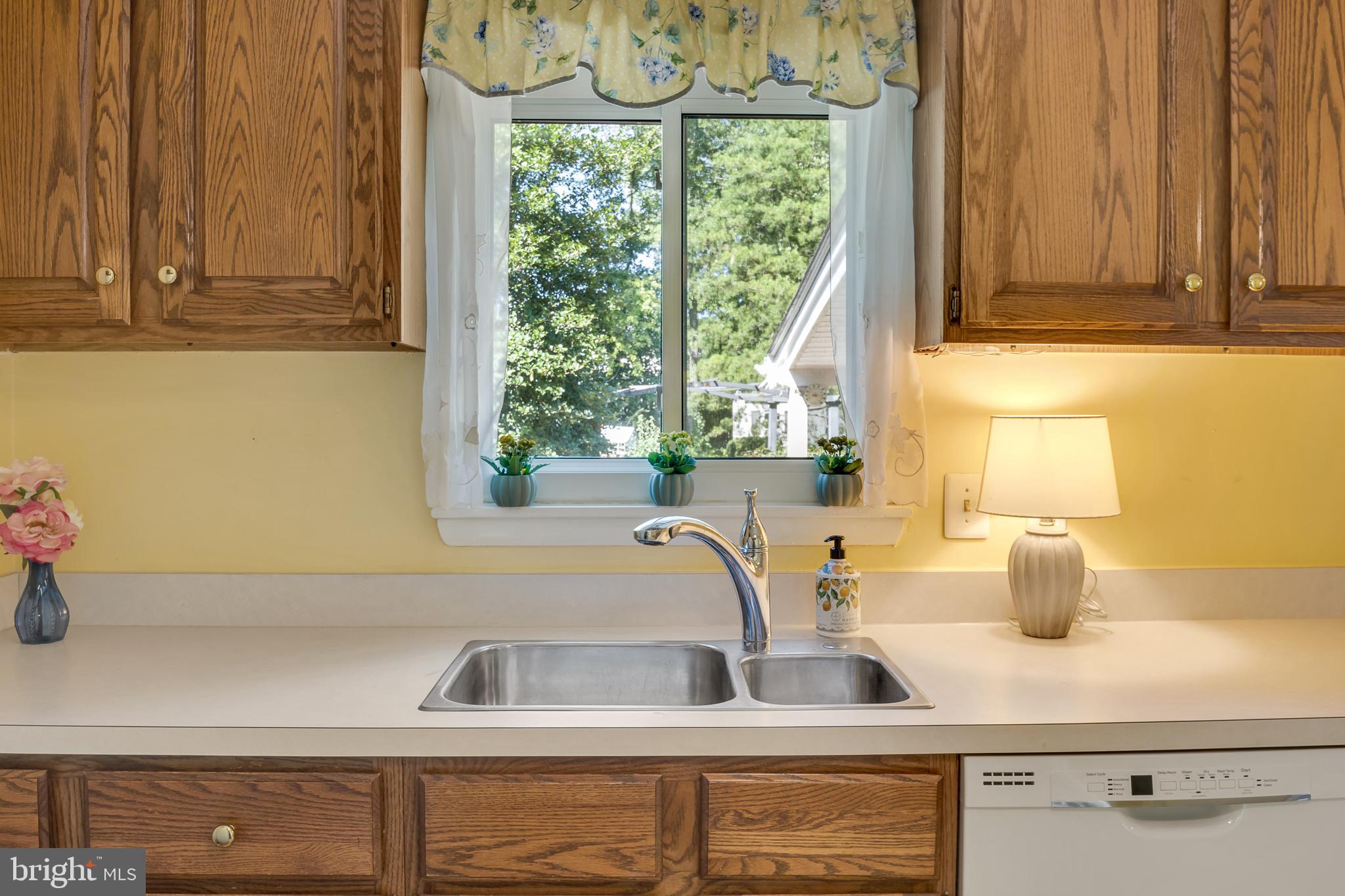7500 Simms Road Alexandria, VA 22315 - Photo 12 of 45 Kitchen