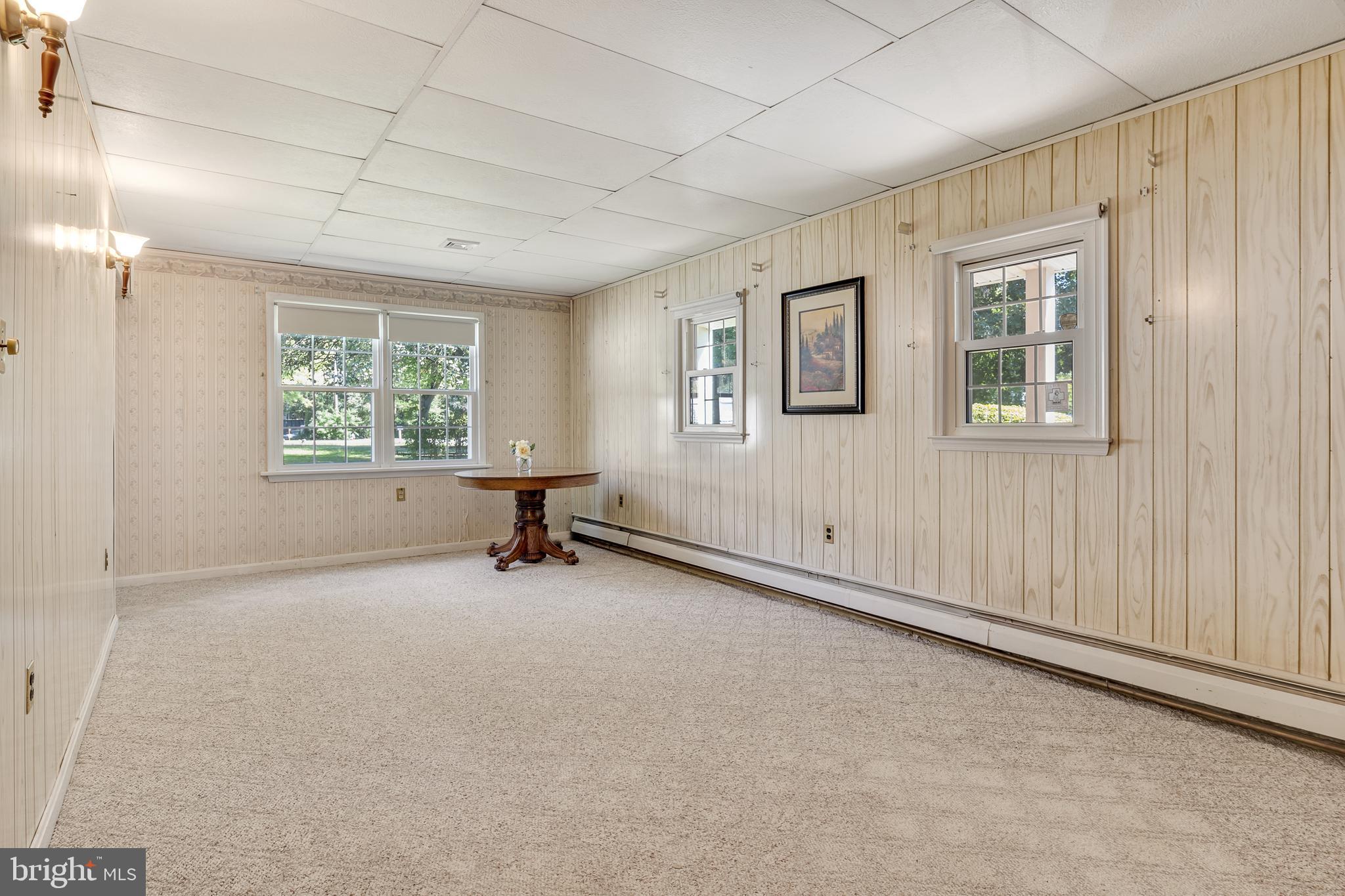 7500 Simms Road Alexandria, VA 22315 - Photo 16 of 45 Family room